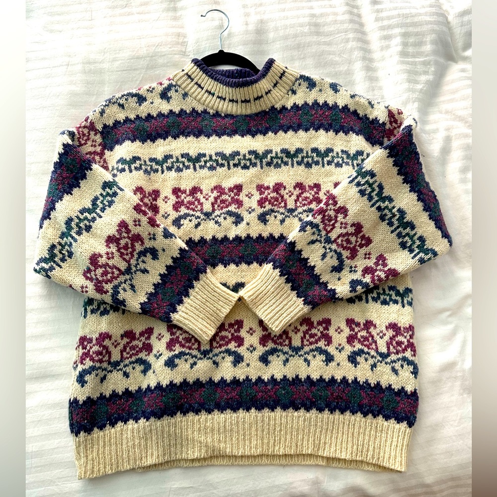 Women’s multi colored thick Wool Sweater (mock neck)
